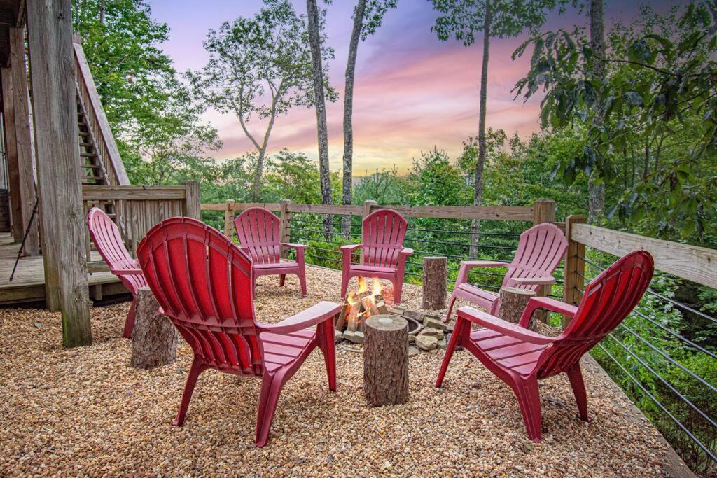 Cherry Log Summit Cabin By Bk Stays - Family Friendly - Playground - Game Room - Jacuzzi - Amazing Mountain Views Exterior photo